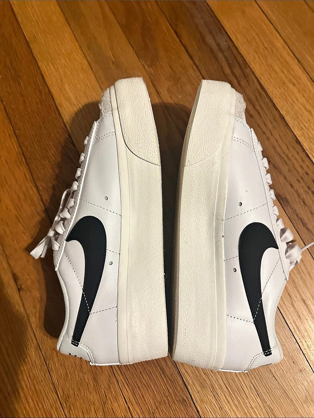Nike Women’s Blazer Low platform Sneakers in White & Black - Size 7